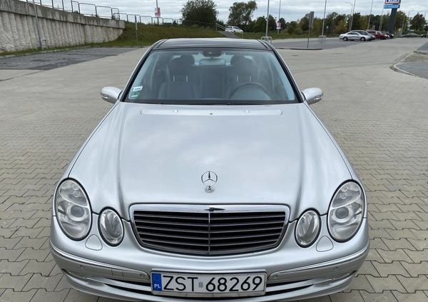 Mercedes-Benz Klasa E cena 27900 przebieg: 215107, rok produkcji 2002 z Knurów małe 466